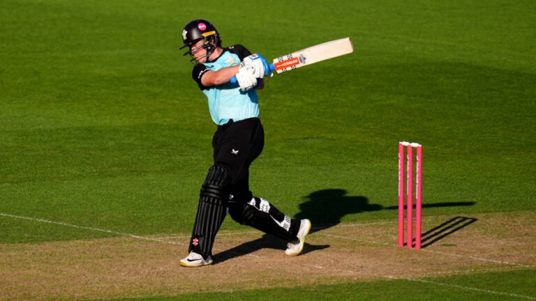 Pope fifty leads Surrey home in one-sided London derby in Vitality Blast