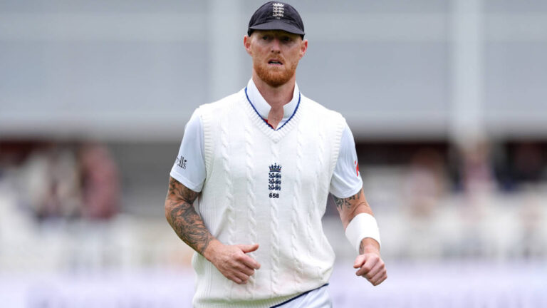 Stokes to hold crisis talks with management as Test future hangs in balance