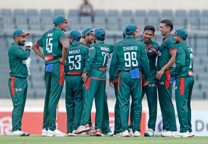 Miraz explains why Bangladesh chose sporting pitches against Australia